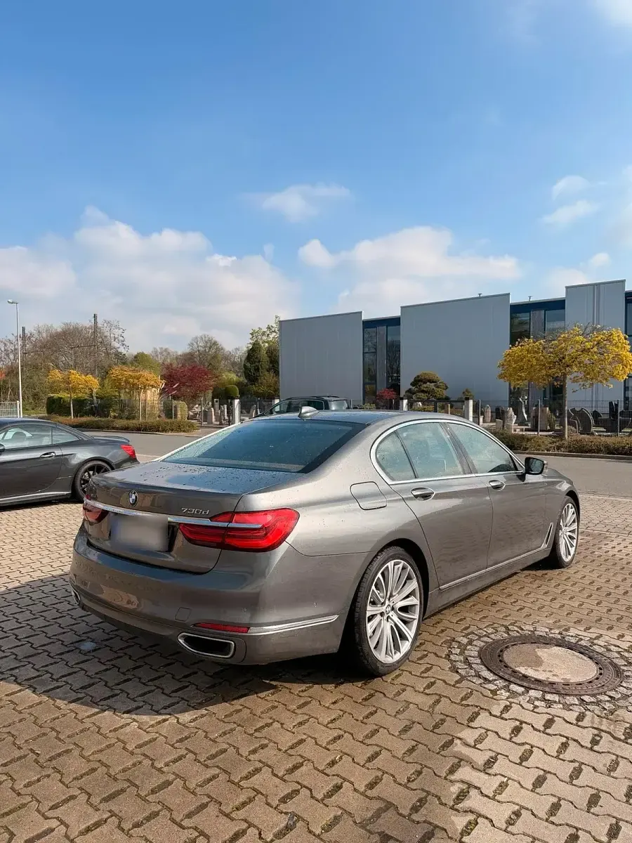 Brugt BMW 730 Executive 2016 Grå Sedan