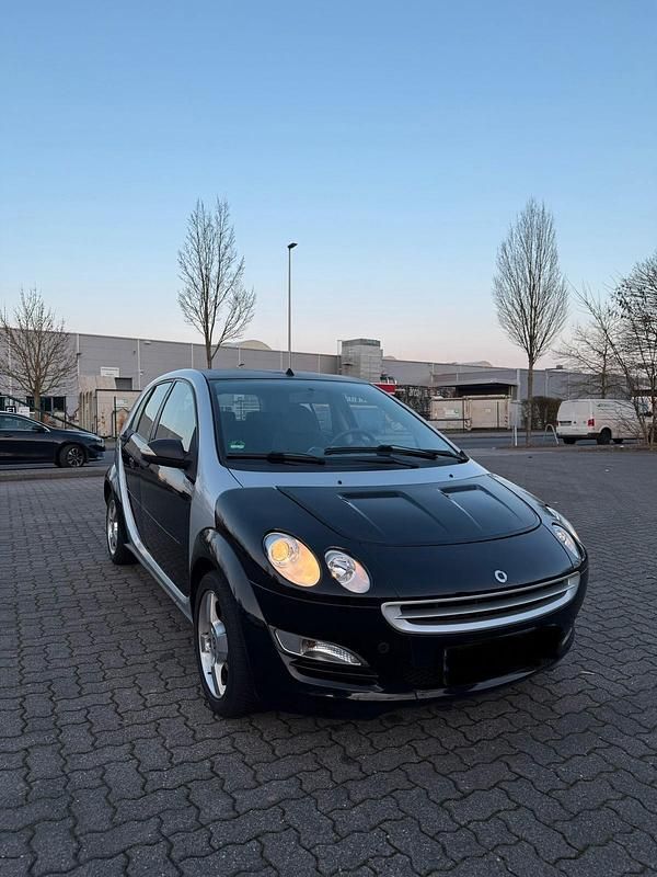 Usata Smart ForFour 95 CV (69 kW) 2006 Nero Utilitaria