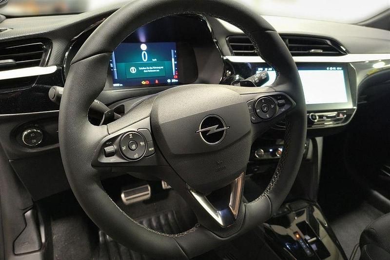 Gebraucht Opel Corsa 136 PS (100 kW) 2025 Karbon schwarz met. Kleinwagen