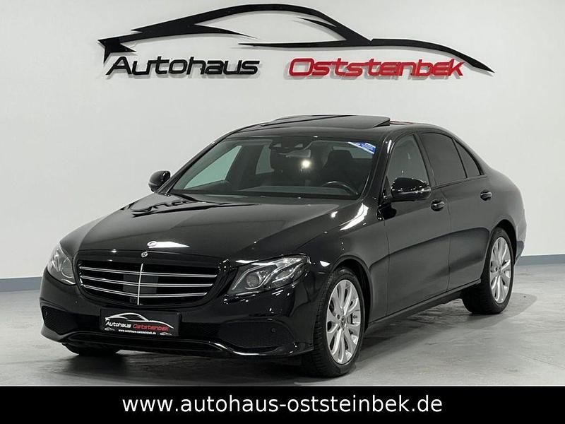 Schwarz Gebraucht 2018 Mercedes E400 Limousine | 31.990 € (Guter Preis) - Bild 1/4