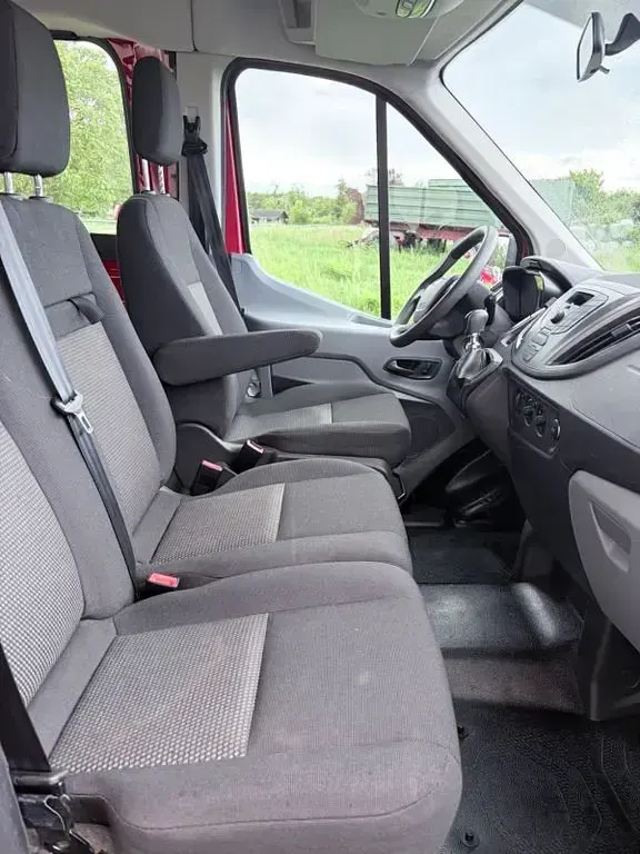 Gebraucht Ford Transit 101 PS (74 kW) 2016 Rot Kombi