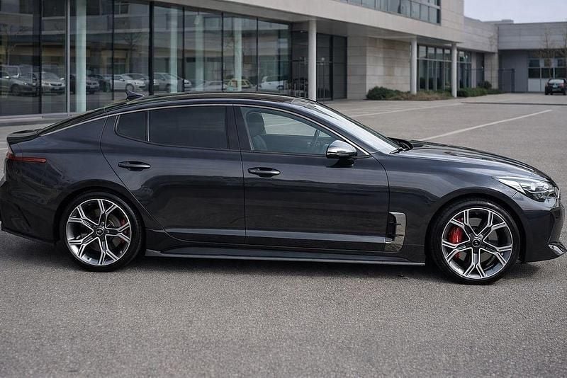 Gebraucht Kia Stinger GT 366 PS (269 kW) 2019 Grau Kleinwagen