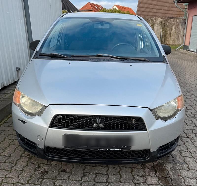 Gebraucht Mitsubishi Colt 75 PS (55 kW) 2010 Grau Kleinwagen