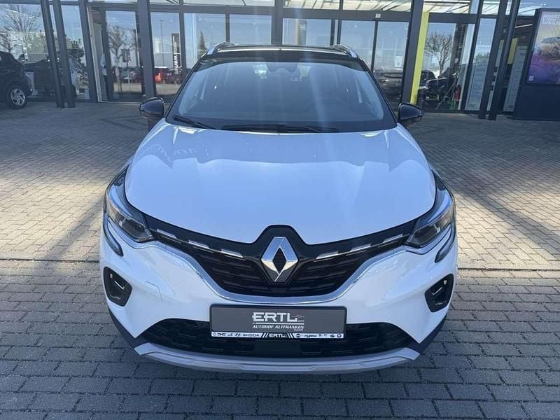 Gebraucht Renault Captur Intens 158 PS (116 kW) 2022 Weiß SUV