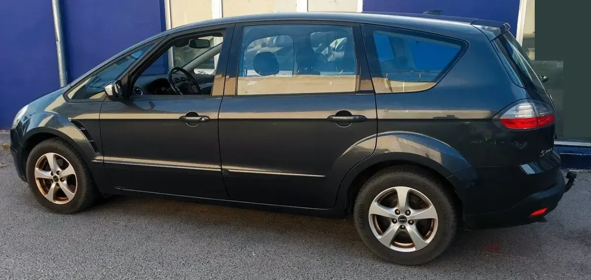 Gebraucht Ford S-MAX Titanium 145 PS (106 kW) 2008 Grau Van / Kleinbus