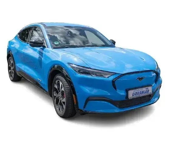 Usata Ford Mustang Mach-E Basis 197 kW (269 CV) 2022 Blu SUV