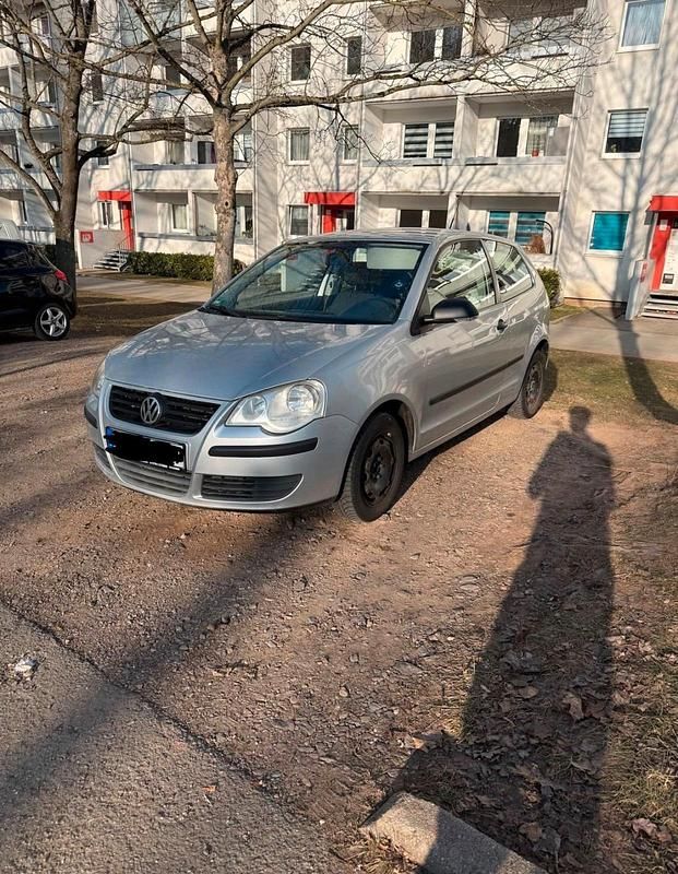 Gebraucht VW Polo 60 PS (44 kW) 2009 Silber Kleinwagen