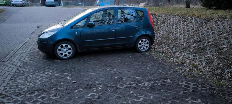 Gebraucht Mitsubishi Colt 95 PS (69 kW) 2005 Blau Kleinwagen