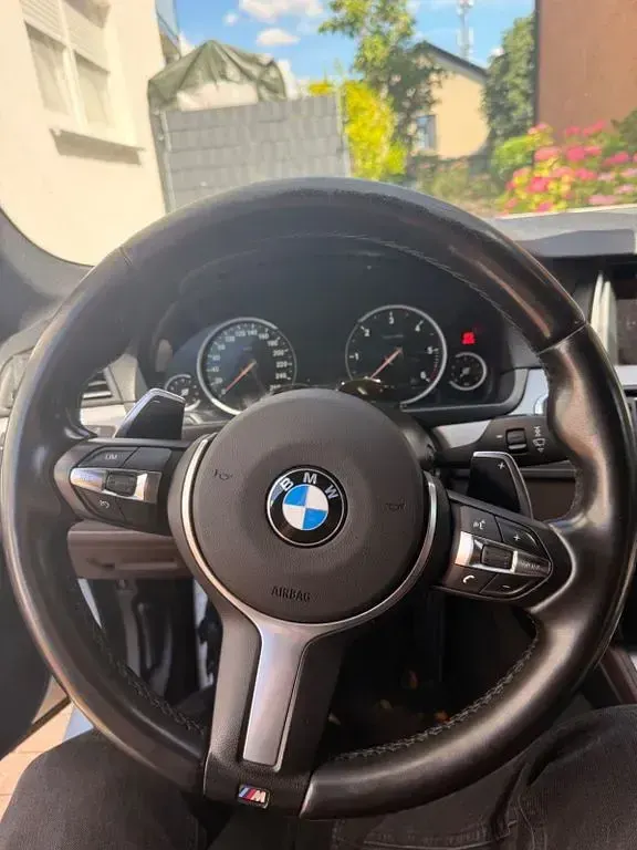 Gebraucht BMW 530 M Sport 258 PS (189 kW) 2016 Weiß Limousine