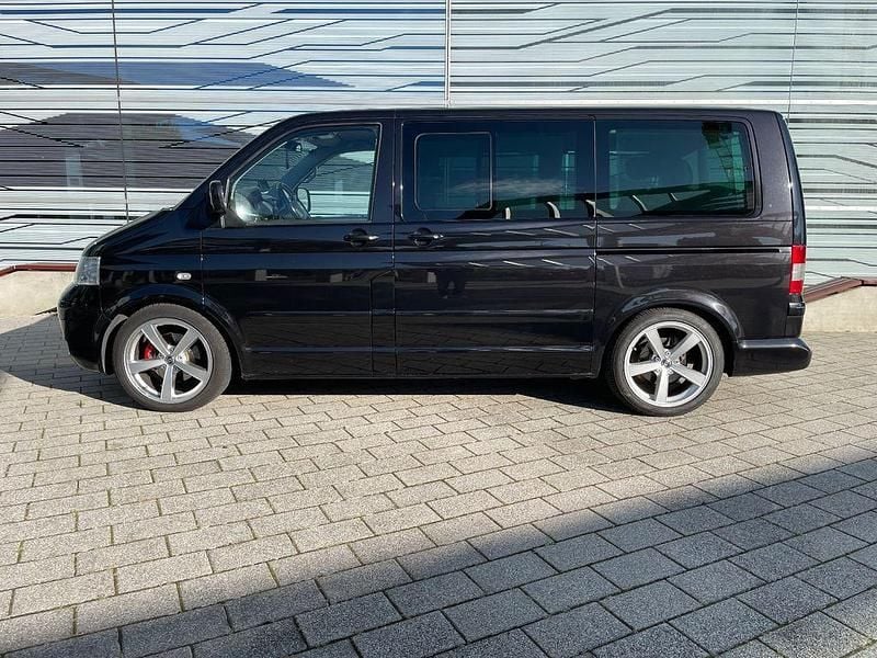 Schwarz Gebraucht 2003 VW T5 Van | 12.000 € (Guter Preis) - Bild 1/4