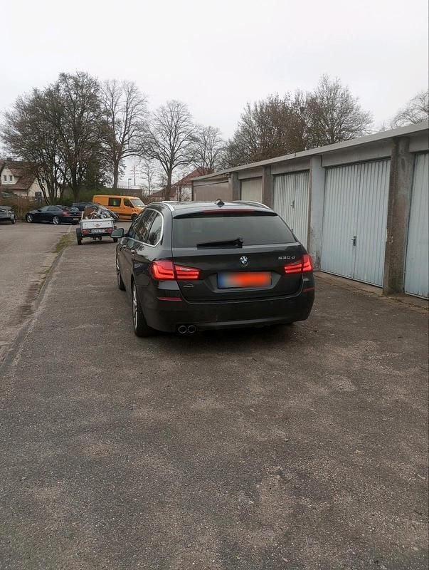 Gebraucht BMW 530 245 PS (180 kW) 2010 Grau Kombi
