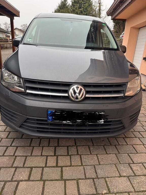 Gebraucht VW Caddy 102 PS (75 kW) 2018 Grau Van / Kleinbus