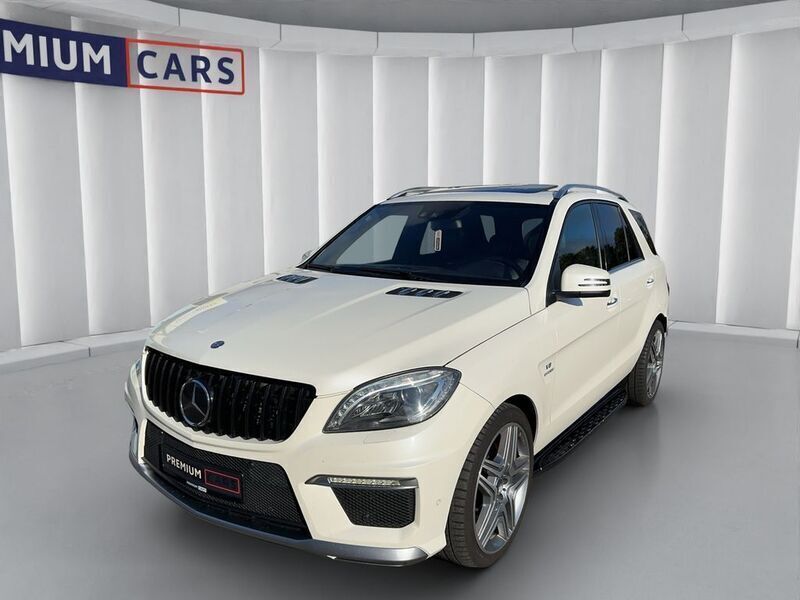 Diamantweiß bright (designo) Gebraucht 2012 Mercedes ML63 AMG AMG SUV | 26.990 € (Fairer Preis) - Bild 1/4