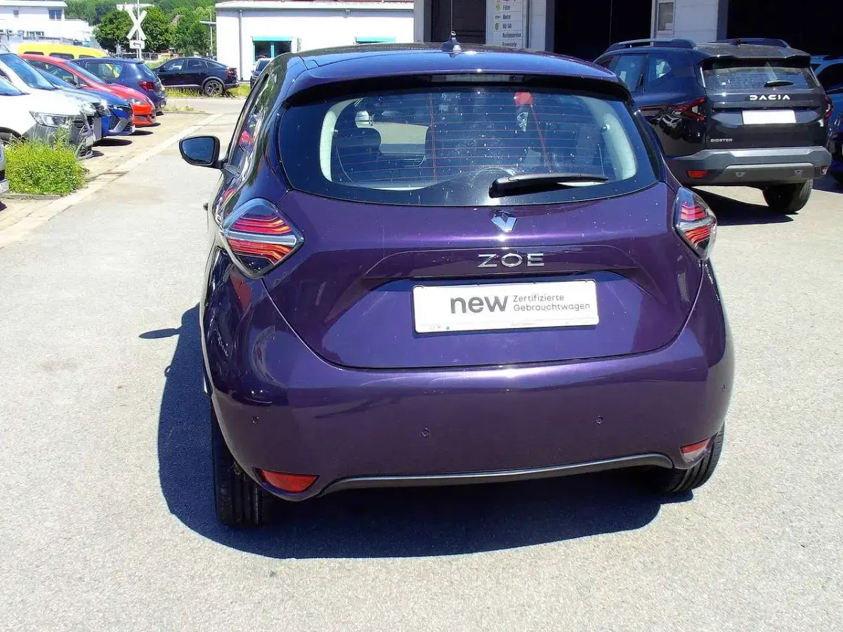 Gebraucht Renault Zoe Experience 80 kW (109 PS) 2022 Heidelbeerlila Kleinwagen