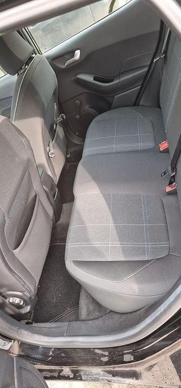 Gebraucht Ford Fiesta Active 101 PS (74 kW) 2018 Schwarz Kleinwagen