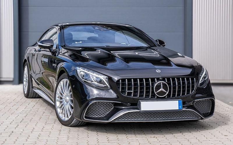 Schwarz Gebraucht 2019 Mercedes S63 AMG AMG Coupé | 102.990 € (Teuer) - Bild 1/4