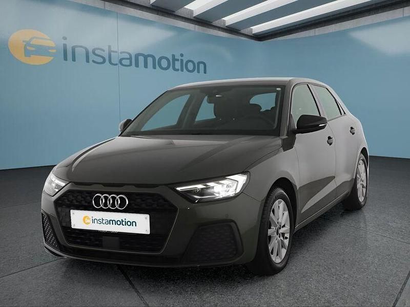 Usata Audi A1 95 CV (69 kW) 2025 Verde SUV