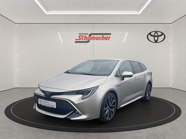 Silber Gebraucht 2019 Toyota Corolla Lounge+ Kombi | 21.990 € (Fairer Preis) - Bild 1/4