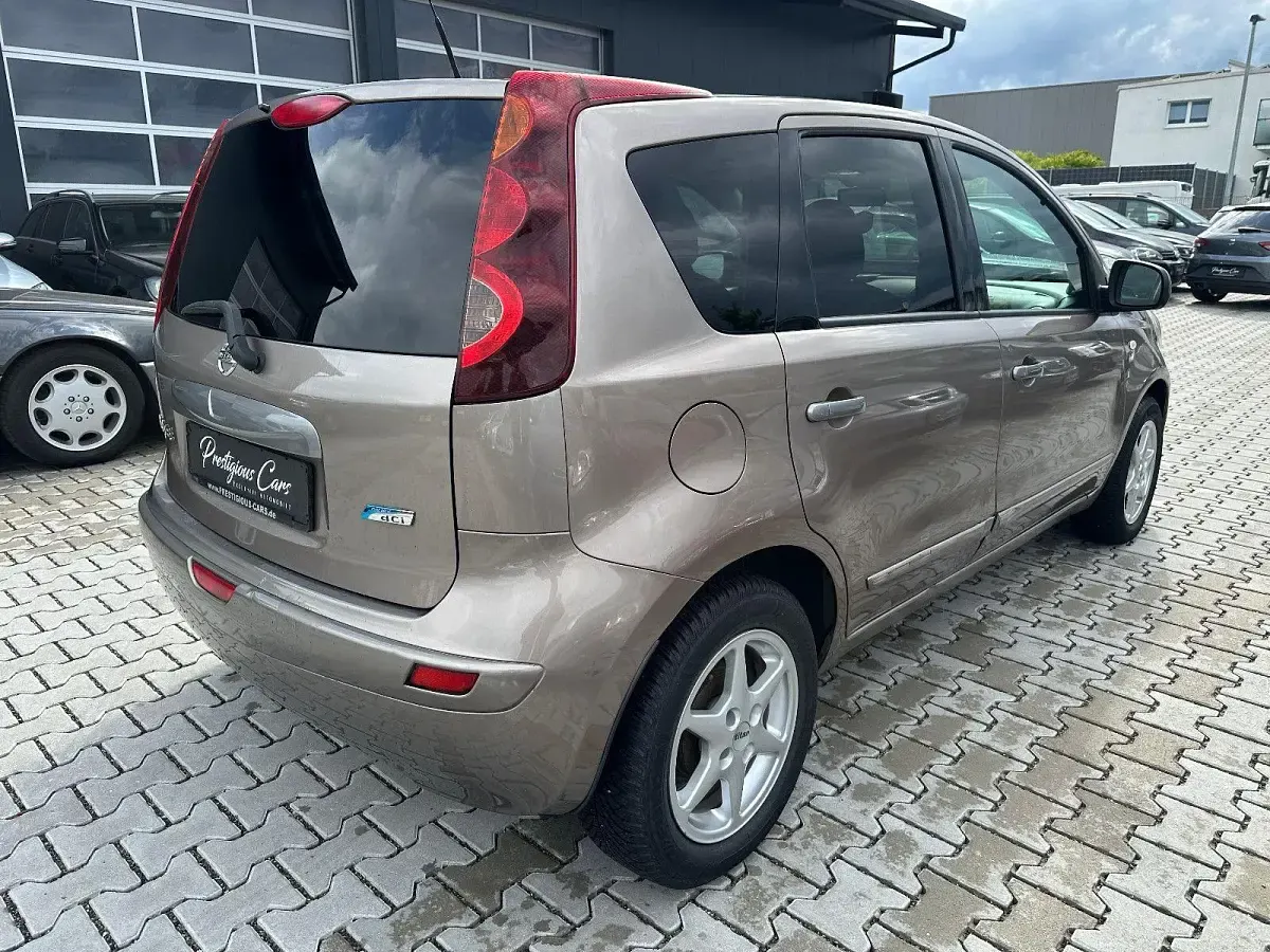 Gebraucht Nissan Note I-Way 86 PS (63 kW) 2010 Braun Kleinwagen