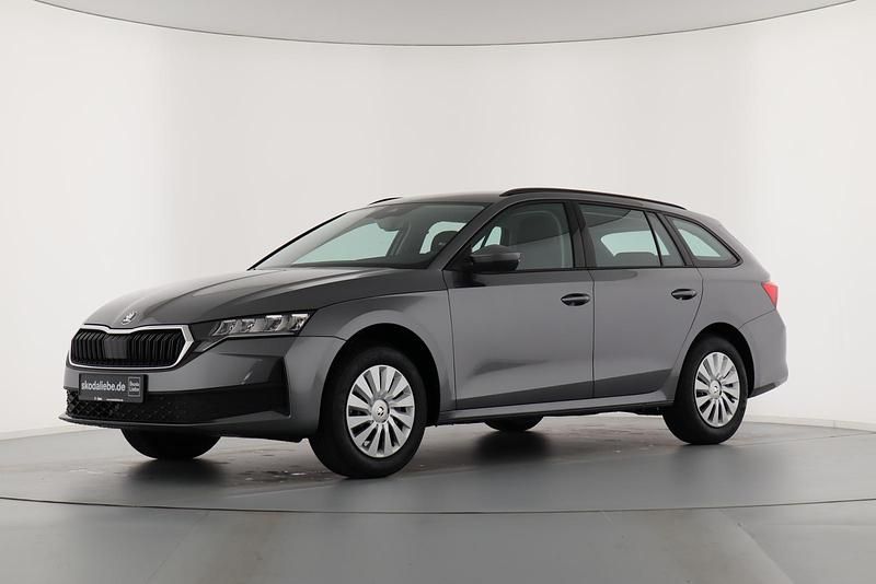 Neu Skoda Octavia Essence 116 PS (85 kW) 2026 Graphitegrau metallic Kombi