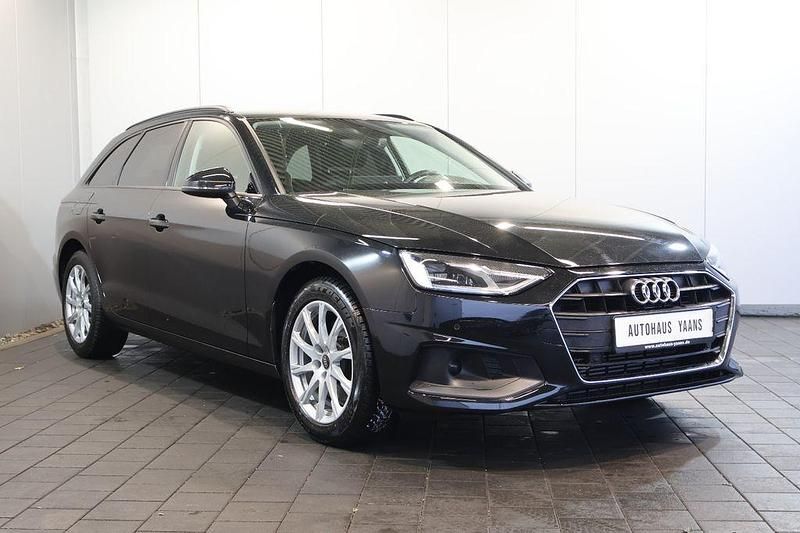 Gebraucht Audi A4 150 PS (110 kW) 2022 Schwarz Kombi
