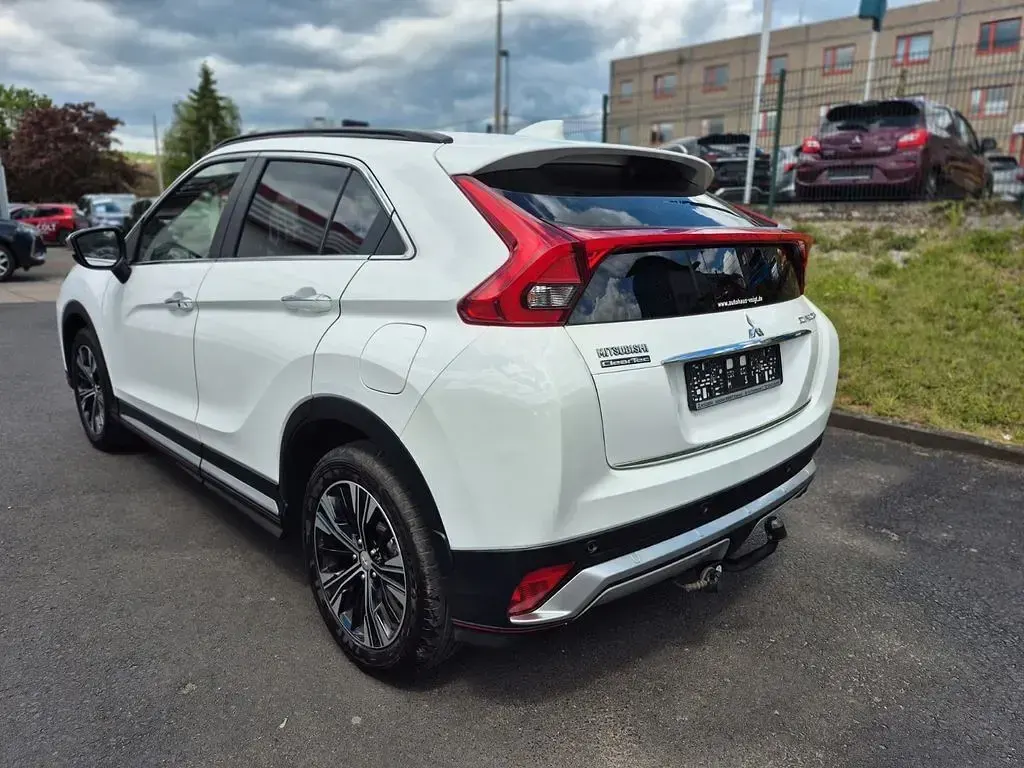 Gebraucht Mitsubishi Eclipse Cross Intro Edition 163 PS (119 kW) 2018 Weiß SUV