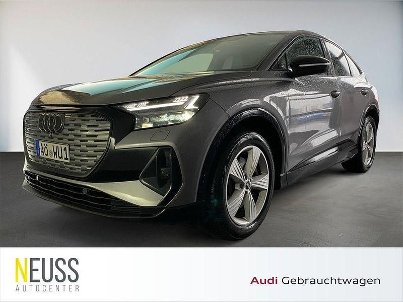 Taifungrau metallic (metallic) Gebraucht 2023 Audi e-tron Sportback Ambiente SUV | 48.890 € (Etwas zu teuer) - Bild 1/4