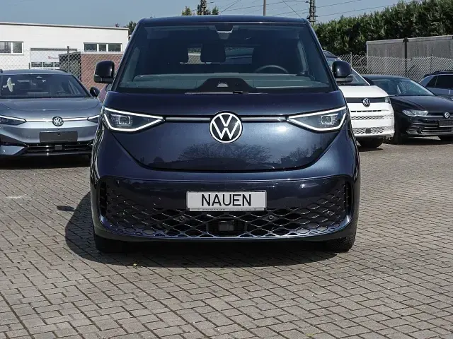 Neu VW ID. Buzz 150 kW (204 PS) 2025 Starlight blue metallic Van / Kleinbus