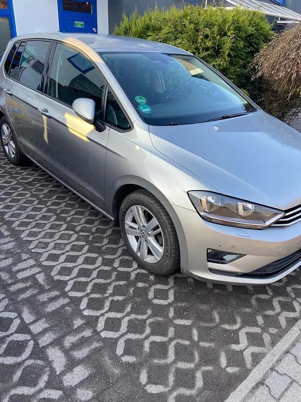 Second-hand VW Golf VII 110 CP (80 kW) 2016 Berlinǎ