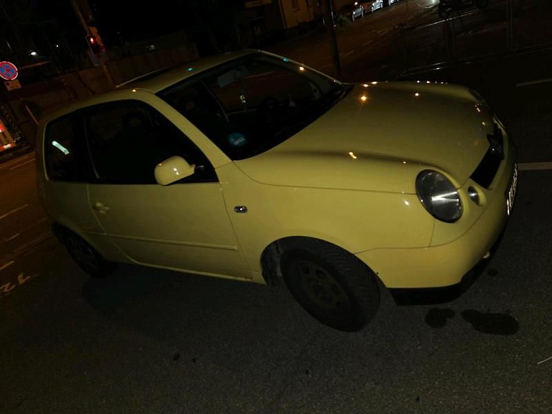 Gelb Gebraucht 2001 VW Lupo Kleinwagen | 400 € (Superpreis) - Bild 1/4