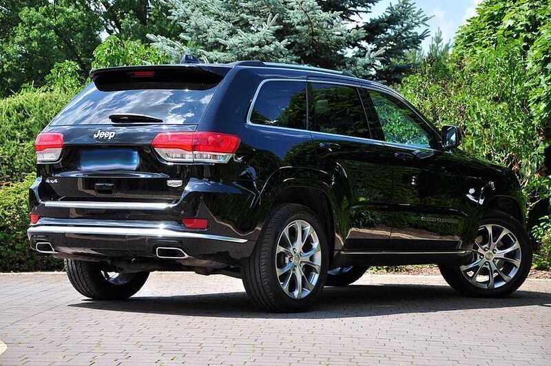 Gebraucht Jeep Grand Cherokee Summit 352 PS (258 kW) 2020 Schwarz SUV