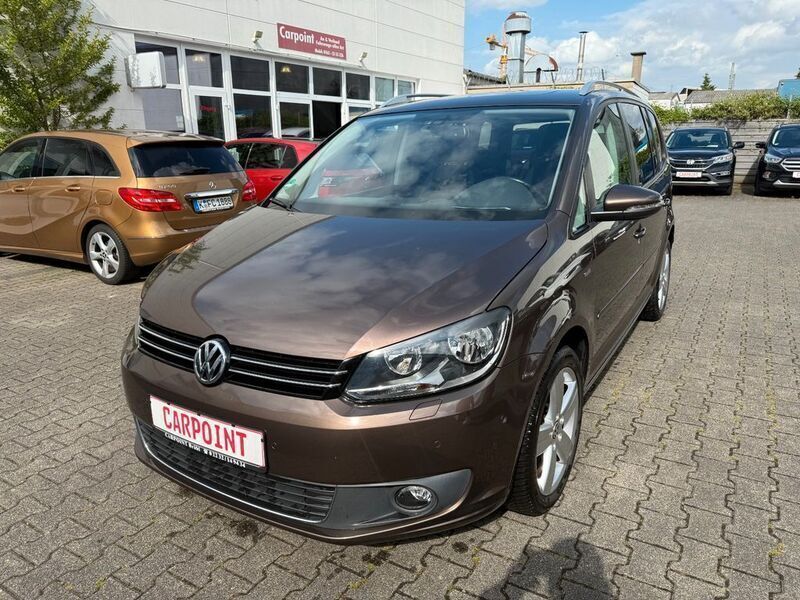 Braun Gebraucht 2014 VW Touran Life Van / Kleinbus | 6.950 € (Guter Preis) - Bild 1/4