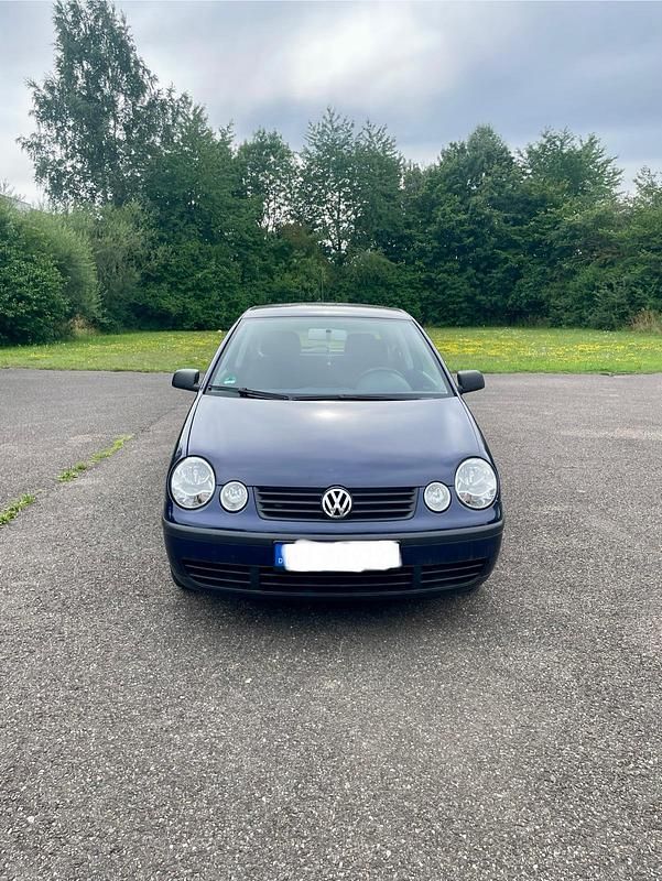 Blau Gebraucht 2003 VW Polo Kleinwagen | 450 € (Guter Preis) - Bild 1/4