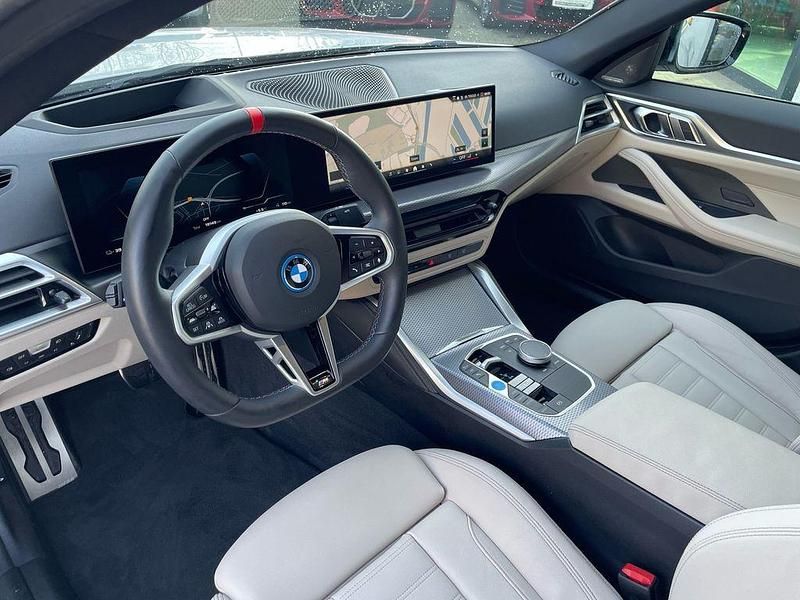 Gebraucht BMW i4 Performance 400 kW (544 PS) 2025 Alpinweiss Limousine