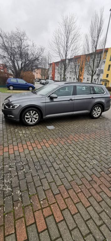 Gebraucht VW Passat 150 PS (110 kW) 2017 Grau Kombi