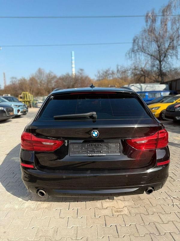 Usata BMW 520 Performance 190 CV (139 kW) 2017 Nero Station wagon