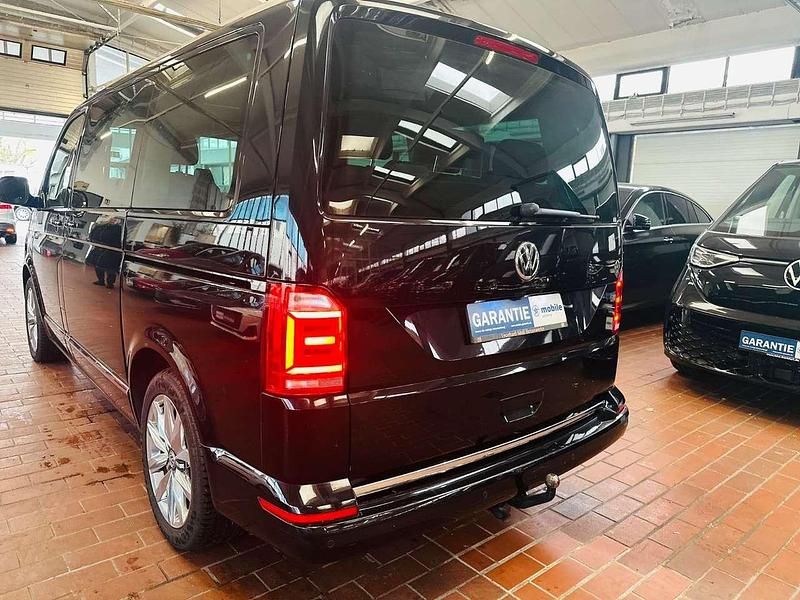 Gebraucht VW Multivan Highline 204 PS (150 kW) 2015 Schwarz Van / Kleinbus