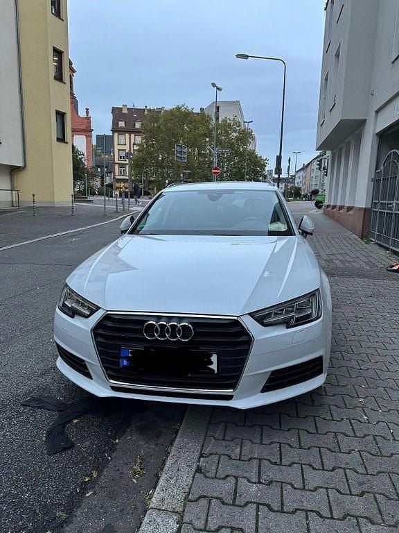 Gebraucht Audi A4 150 PS (110 kW) 2017 Weiß Kombi