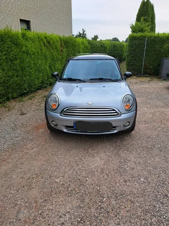 Gebraucht Mini Cooper 120 PS (88 kW) 2006 Silber Kleinwagen