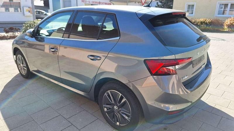 Gebraucht Skoda Fabia Selection 116 PS (85 kW) 2024 Graphitegrau metallic Limousine