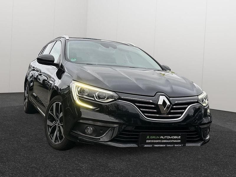 Schwarz Gebraucht 2017 Renault Mégane IV Bose Edition Limousine | 15.450 € (Fairer Preis) - Bild 1/4