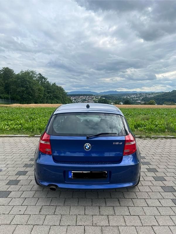 Gebraucht BMW 118 143 PS (105 kW) 2008 Blau Kleinwagen