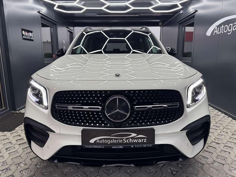 Gebraucht Mercedes GLB200 AMG 163 PS (119 kW) 2021 Amg polarweiss SUV