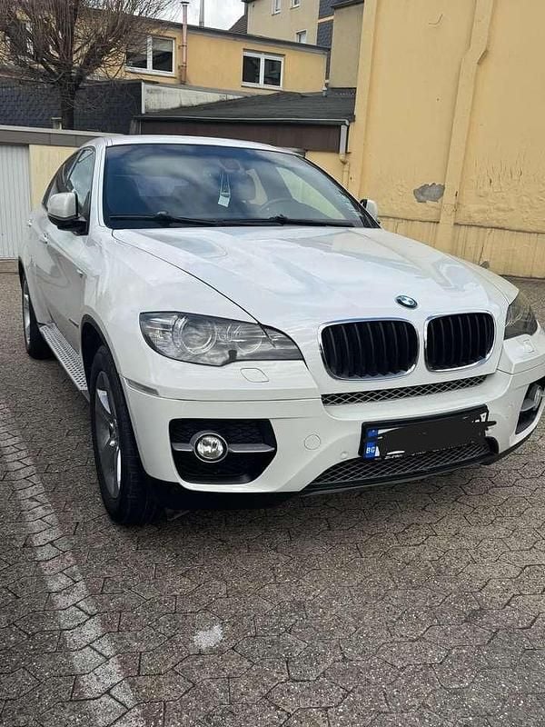Weiß Gebraucht 2009 BMW X6 SUV | 14.000 € (Fairer Preis) - Bild 1/4