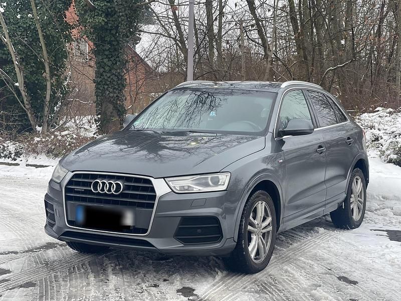 Grün Gebraucht 2016 Audi Q3 S-Line SUV | 11.999 € (Superpreis) - Bild 1/4