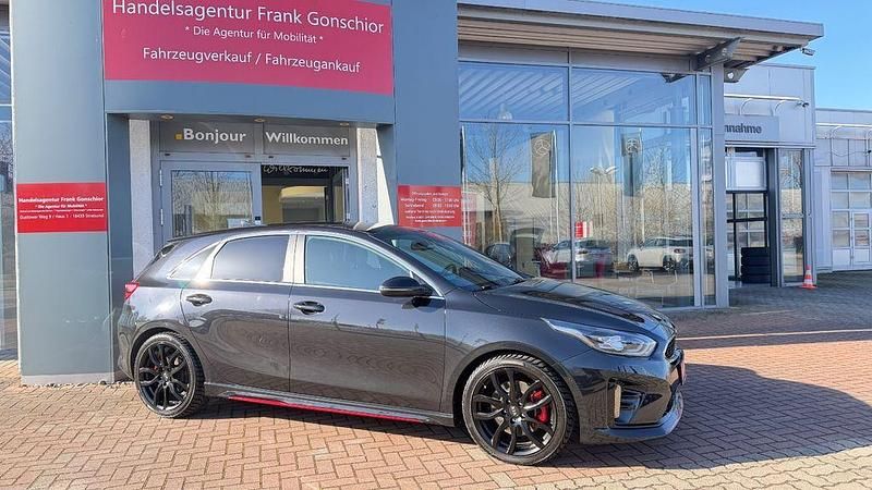 Gebraucht Kia Ceed GT GT 204 PS (150 kW) 2020 Schwarz Limousine
