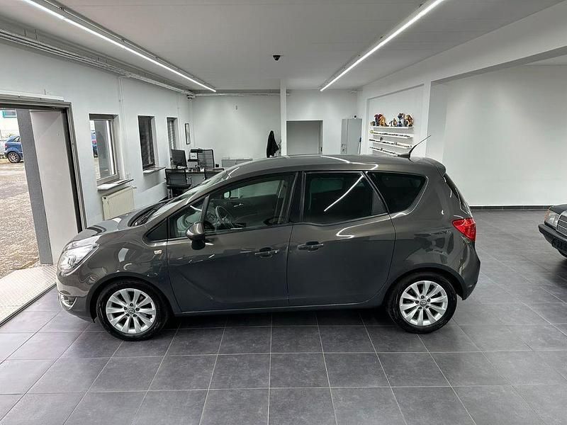 Gebraucht Opel Meriva Edition 120 PS (88 kW) 2014 Grau Van / Kleinbus