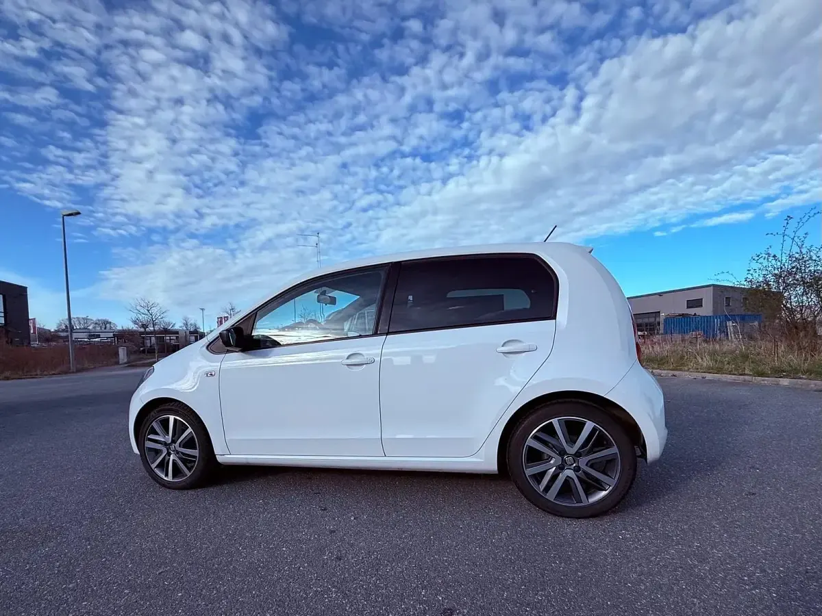 Gebraucht Seat Mii 69 PS (50 kW) 2018 Weiß Kleinwagen
