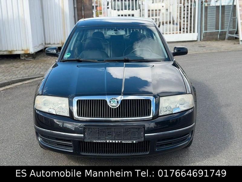 Gebraucht Skoda Superb Elegance 163 PS (119 kW) 2004 Schwarz Limousine
