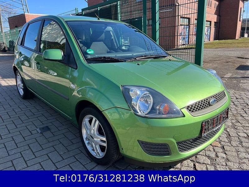 Gebraucht Ford Fiesta 80 PS (58 kW) 2008 Grün Kleinwagen